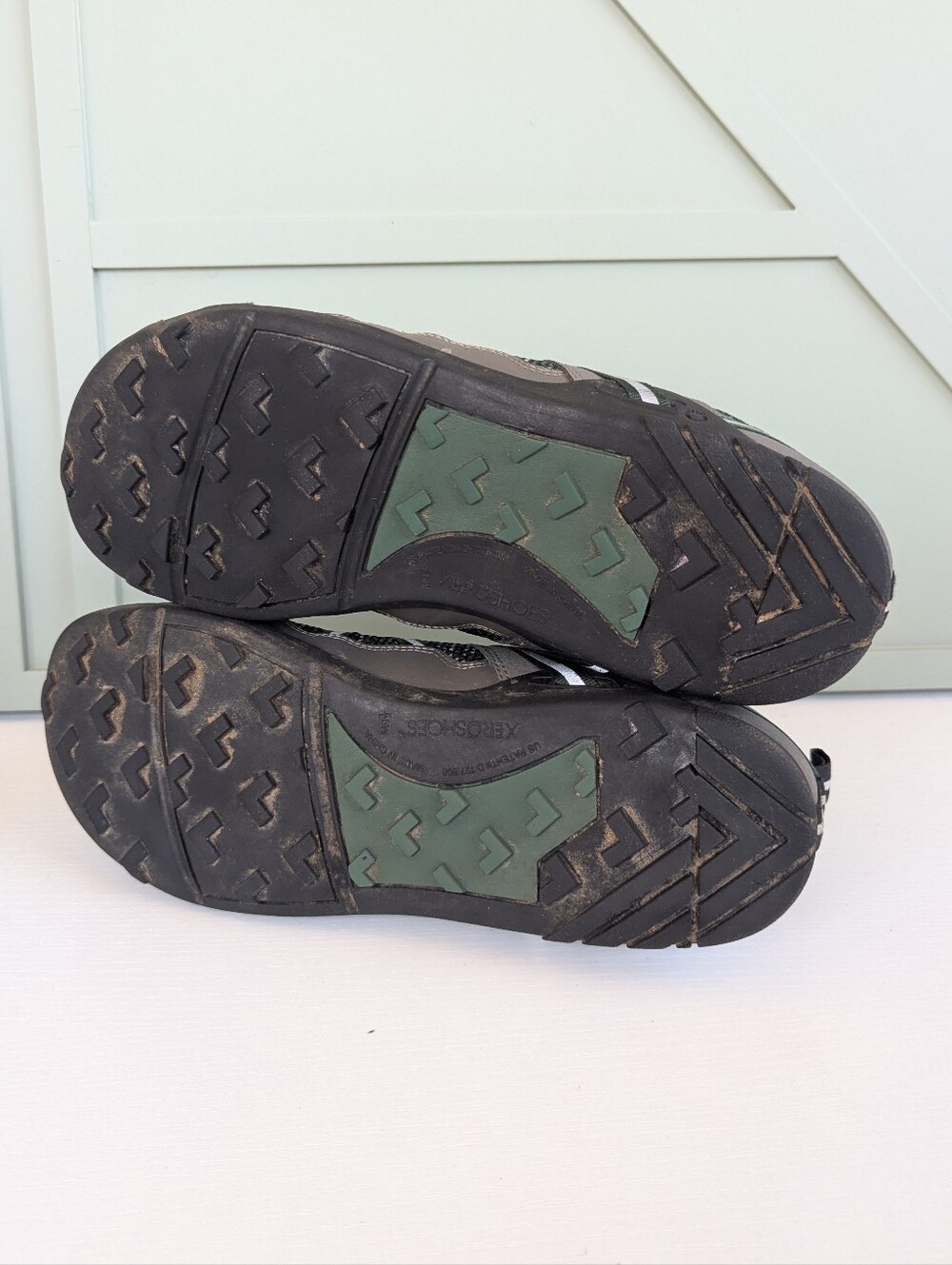 Men's Green & Gray Athletic Mesh Sneakers - Picture 8 of 10